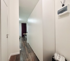 Студия Люкс с балконом для 1-3х взрослых в Nv Hotel