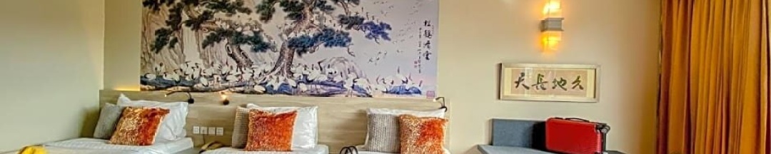 Трёхместный номер в Sino House Phuket Hotel