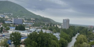 Пятигорск: Апартаменты Апартаменты Квартира с видом на горы и речку