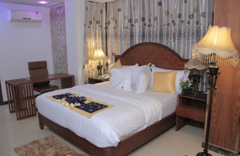 Танзания, Дар-эс-Салам: Отель Zimbo Golden Hotel