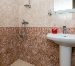 Комфорт трёхместный в Александрос