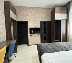 Номер Luxury в Home Hotel