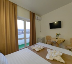 Двухместный номер в Белое солнце