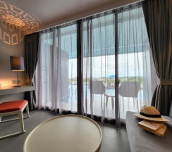 Двухместный номер Pool Access Superior двуспальная кровать в The Yama Hotel Phuket