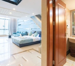 Двухместный люкс Luxury (двуспальная кровать) в Louidon Mega Duplex Apartment - Beijing Rd