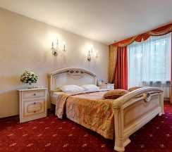 Первая категория Представительский в Тверь