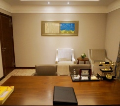 Люкс в SoLuxe Hotel Almaty