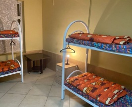 Кровать в общем номере в Хостел мира