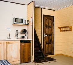 Коттедж эконом без сауны с двумя кроватями в спальне (2+3) в Красное озеро