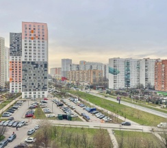 Апартаменты с балконом в Апартаменты Шикарная двухкомнатная квартира с раздельными комнатами и балконом