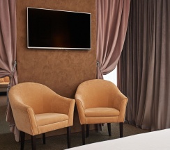 Полулюкс в AurA City Hotel