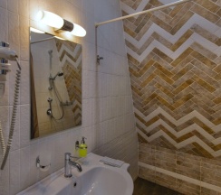 ROMANTIC 🚿 в Loft Hotel