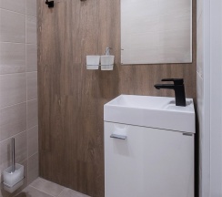 Стандарт с диваном (общий санузел один на два номера) в One Sea Apartments