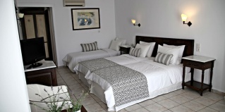 Платис Гиалос: Отель Pelican Bay Hotel