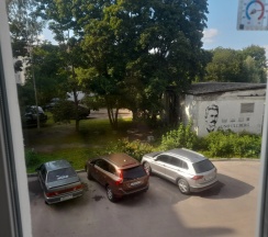 Апартаменты с 2 комнатами с балконом в Квартира В Центре у Сквера