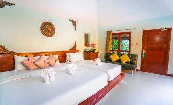 Трёхместная вилла Family Plunge Pool в Chawengburi Resort