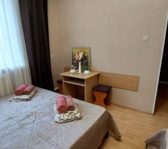 Комната стандарт с 1 односпальной и 1 двуспальной кроватью в Ванилька