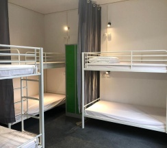 Кровать в общем номере в Le Coffice Auberge de Jeunesse