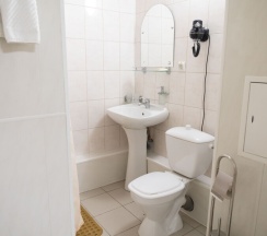 Двухместный номер с раздельными кроватями в Российские сети вещания и оповещения