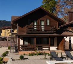 Шале "Тишина Гор" Duplex с балконом в Небо и Горы