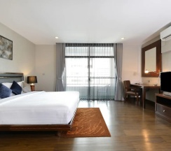 Семейный люкс в Grand Asoke Suites Boutique Residence