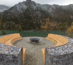 Зеркальный дом в Pinewood resort&SPA