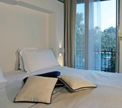 Двухместный номер Deluxe с видом на море двуспальная кровать в Hotel Piccolo Portofino