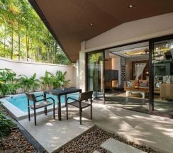 Двухместная вилла с бассейном двуспальная кровать в Dewa Phuket Resort & Villas