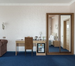 Люкс в SKY LUX HOTEL