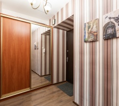 Апартаменты с красивым видом из окна в Апартаменты InterLoft 3 Old Town Free Parking Wi-Fi 100/50 Smart TV