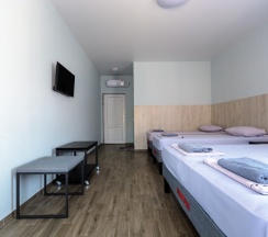 Четырёхместный номер с балконом в Мардин