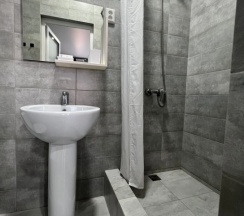 Трёхместный номер Standard с красивым видом из окна в Лето здесь