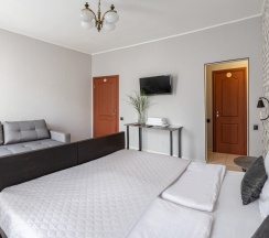 Четырёхместный семейный номер Economy в Янка