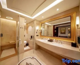 Двухместный номер Superior с видом на море (двуспальная кровать) в Tangla Hotel Sanya