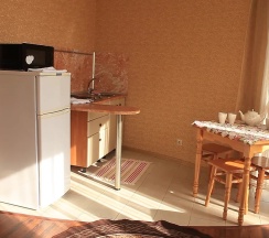 Номер люкс семейный с 1 двуспальной кроватью в Вариант