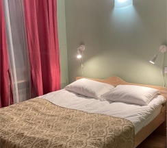 Базовый двухместный с одной большой кроватью в Comfort Hotel