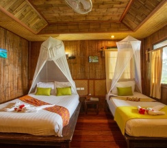 Трёхместный номер Standard в Railay Garden View Resort