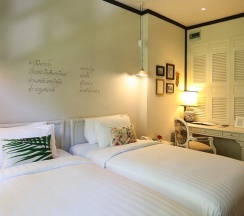 Двухместный номер Mattanee Premier 2 отдельные кровати в The Raweekanlaya Hotel Bangkok