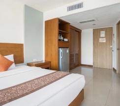 Четырёхместный номер семейный в Royal Palace Hotel Pattaya