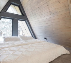 №3 A-Frame 60m2 с купелью (оснащение дома, стоимость купели и бани см. Подробнее) в Les holidays