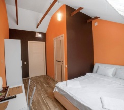 Номер комфорт в Avia House