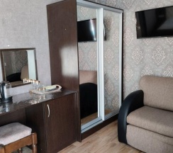 Комната делюкс с 1 двуспальной кроватью в Черноморец