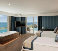 Люкс с 3 комнатами в Kaya Palazzo Resort & Casino Girne