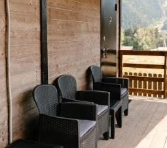 Номер стандарт с 1 двуспальной кроватью в Радужный Архыз