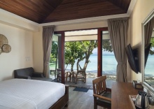 Бунгало Breeze beachfront в Отель Mali Koh Kradan