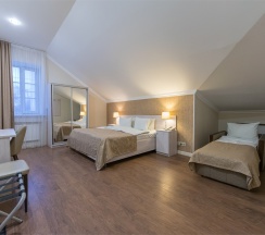Семейный комфорт в Rossi Hotel