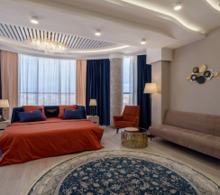 LUXE в Галактика