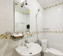 Одноместный номер Standard двуспальная кровать в Super OYO 520 Friendly Homestay