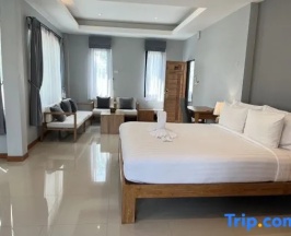 Люкс Deluxe в Look at Home Lamphun