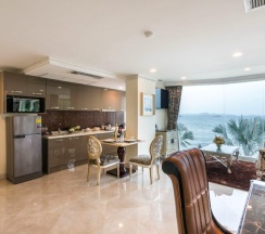 Двухместный люкс двуспальная кровать в LK Emerald Beach